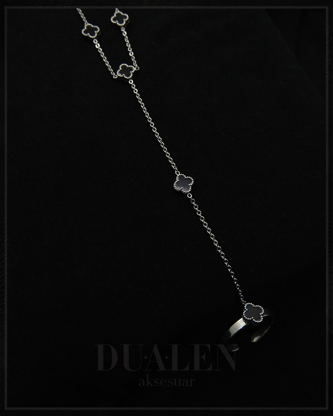 Siyah Yonca Çelik Set ( Silver )