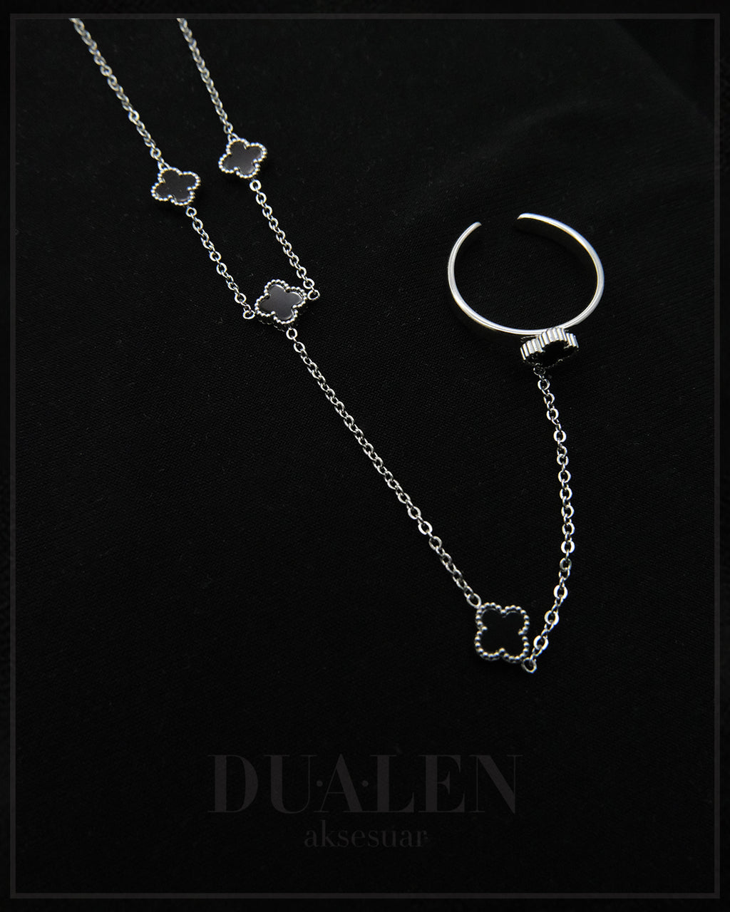 Siyah Yonca Çelik Set ( Silver )