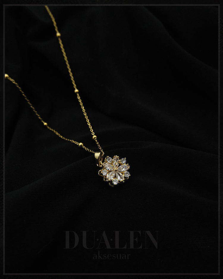 Dönen Lotus Çiçekli Çelik Kolye ( Gold )