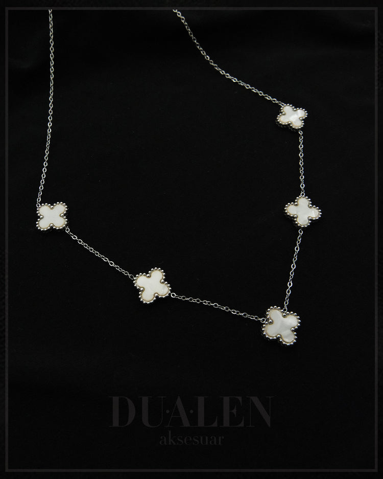 Yonca Beyaz Çelik Set ( Silver )