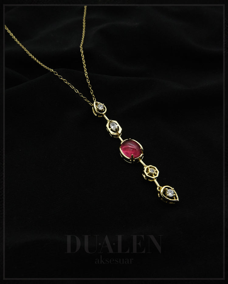 Beş Element Kırmızı Çelik Y Kolye ( Gold )